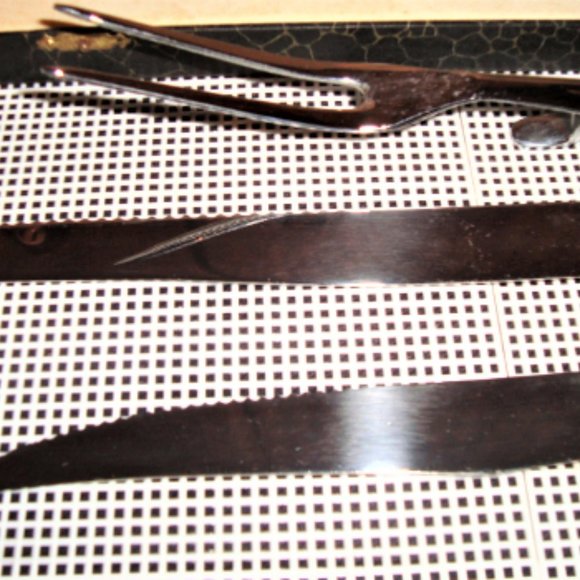 Antique Bakelite Glo Hill CARVING SET Knife Set w/ Box Hand Carving Signed GH Co - Picture 2 of 5